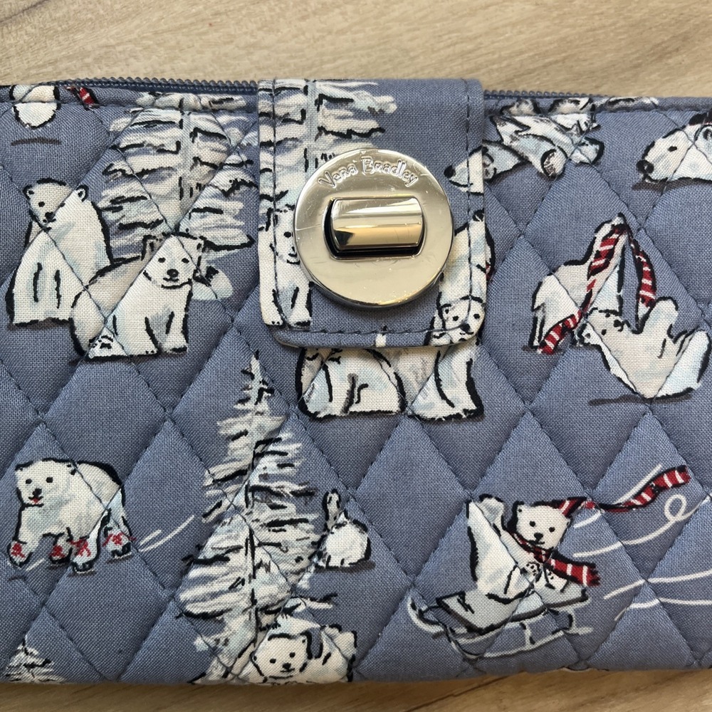 Vera Bradley Wallet RFID Turnlock and Zip Beary Merry NWOT - Picture 2 of 8